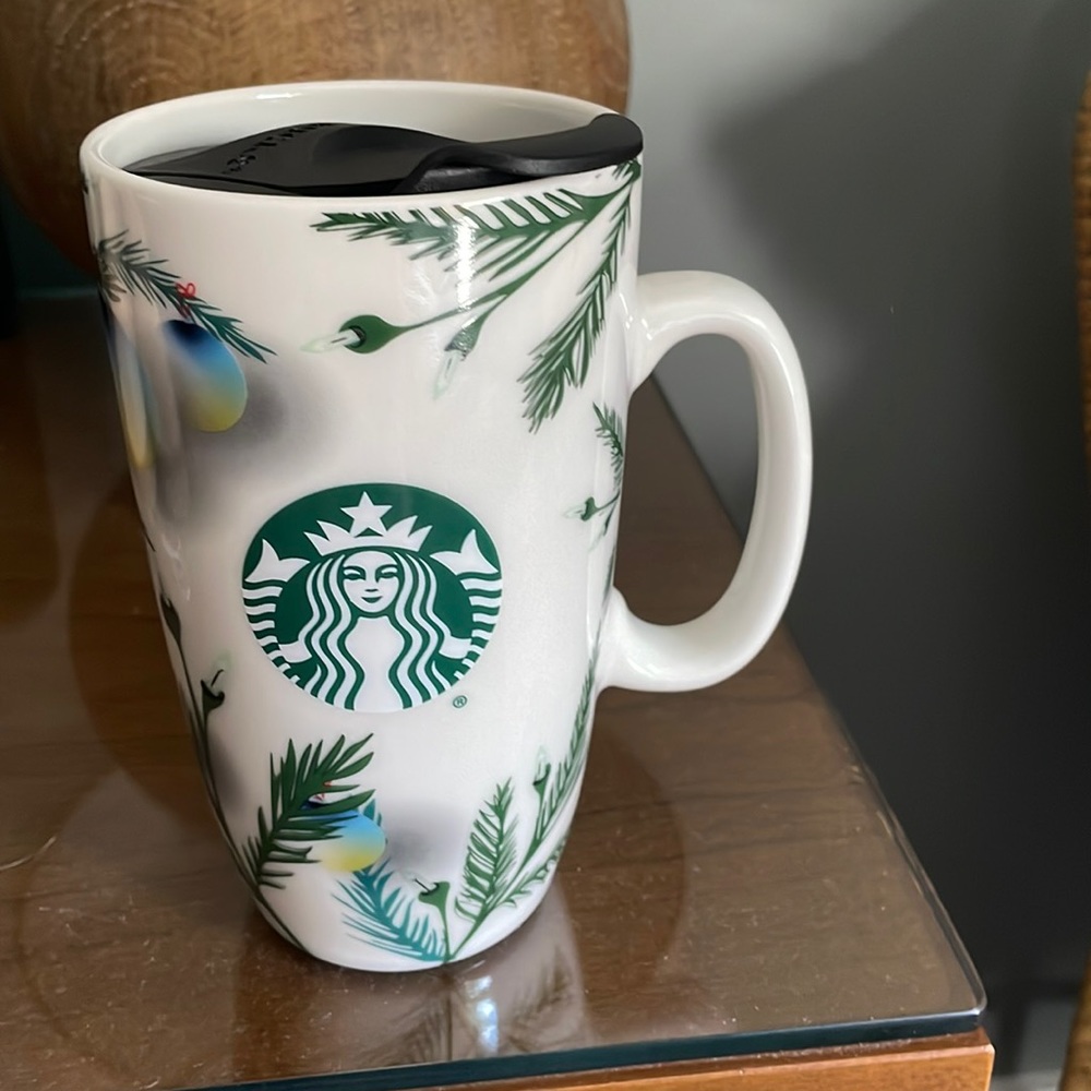 STARBUCKS 2020 Ceramic 15 oz cup/mug Tall Christmas Holiday Lights Ornaments